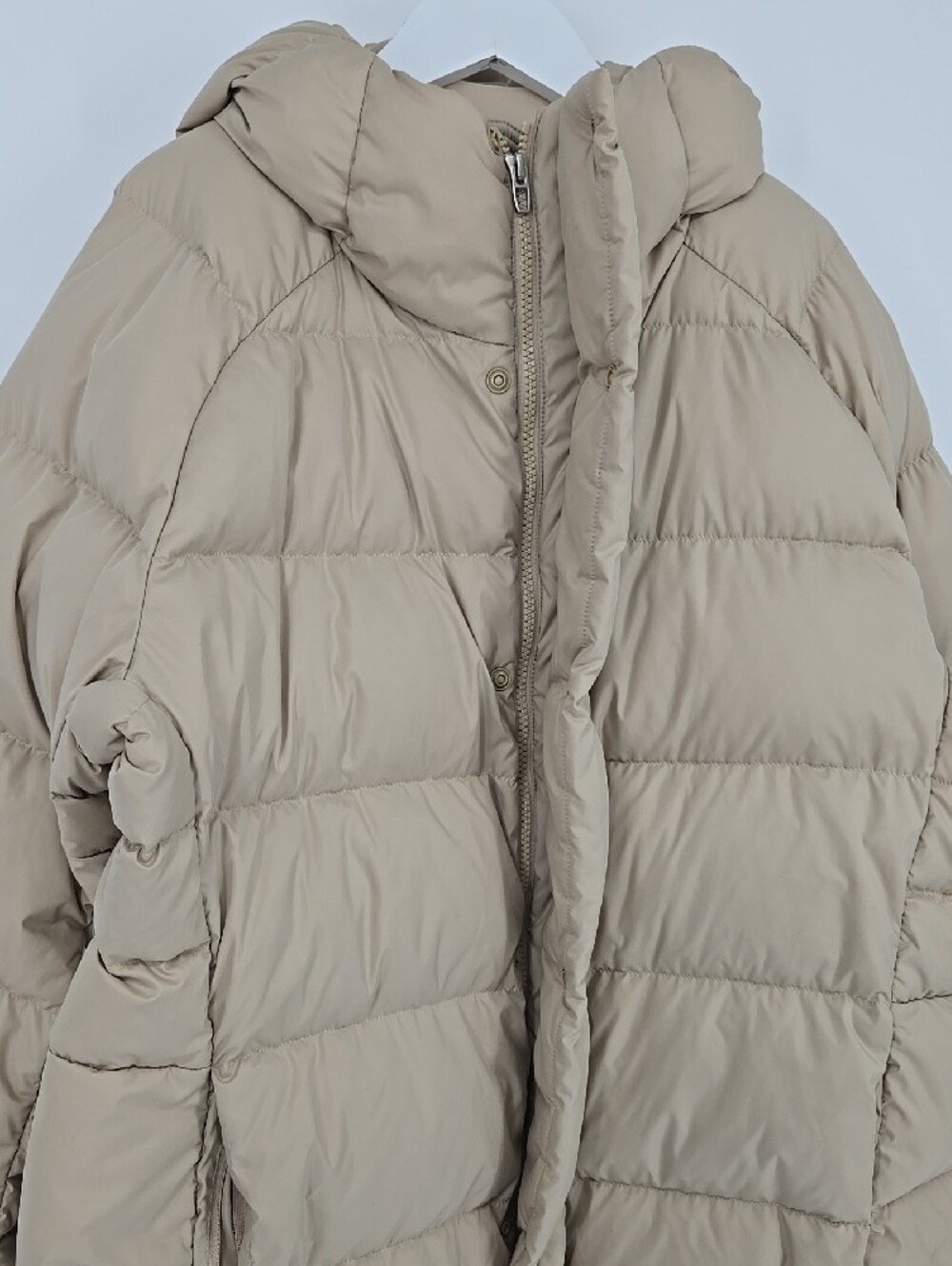 Lululemon Wunder Puff Jacket Size  L - Picture 7 of 17